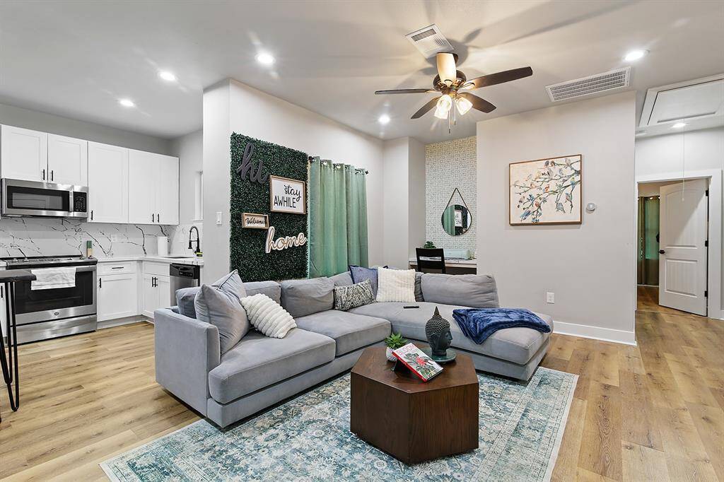 Upper Unit B