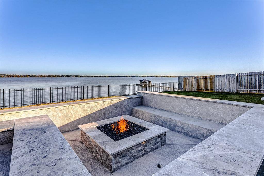 Outdoor kitchen overlooking the lake