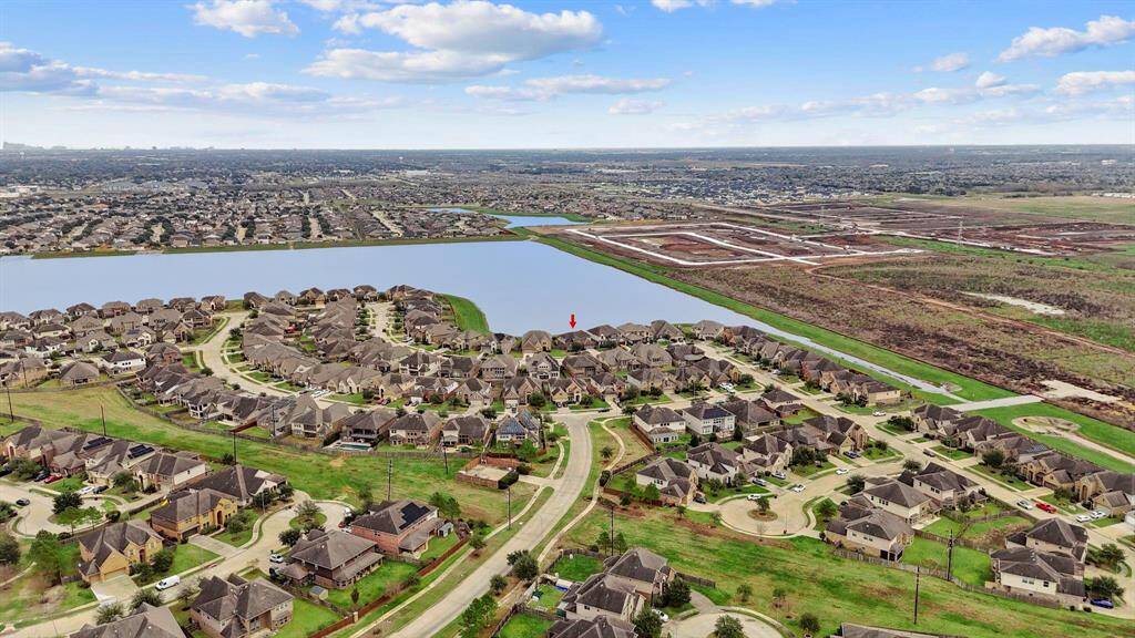 Imagine waking up to stunning lake views right in your own backyard! With complete privacy, no one can overlook your serene lakeside retreat, ensuring peace and tranquility every day.