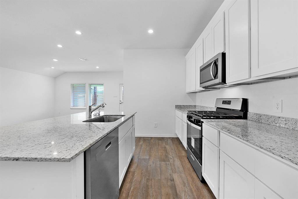 *Images and 3D tour are for illustration only and options may vary from home as built.
