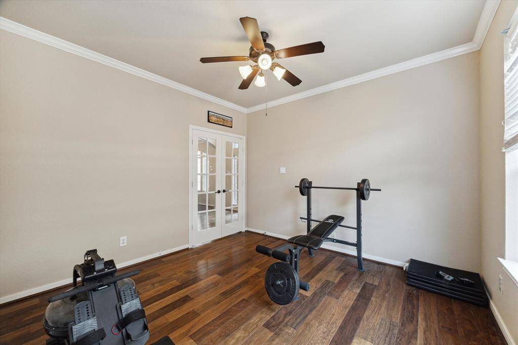 First floor study /office /gym. Also could be used as a 6th bedroom (3rd bedroom downstairs ) if needed.