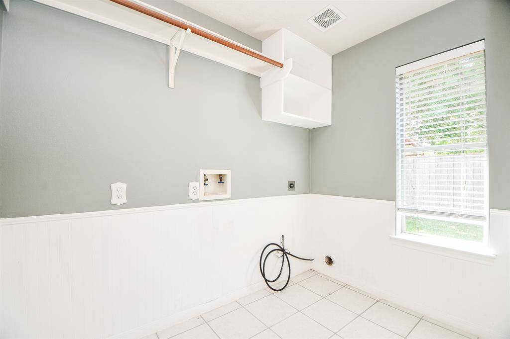 Utility room.