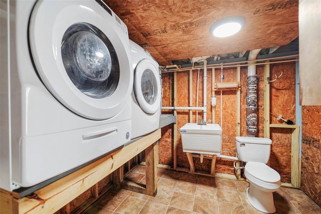 1st Floor - Half Bath and Laundry