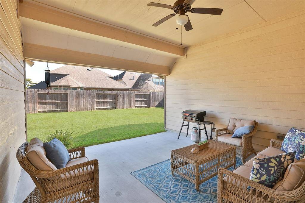 15 x15 covered porch entered from the living/kitchen area