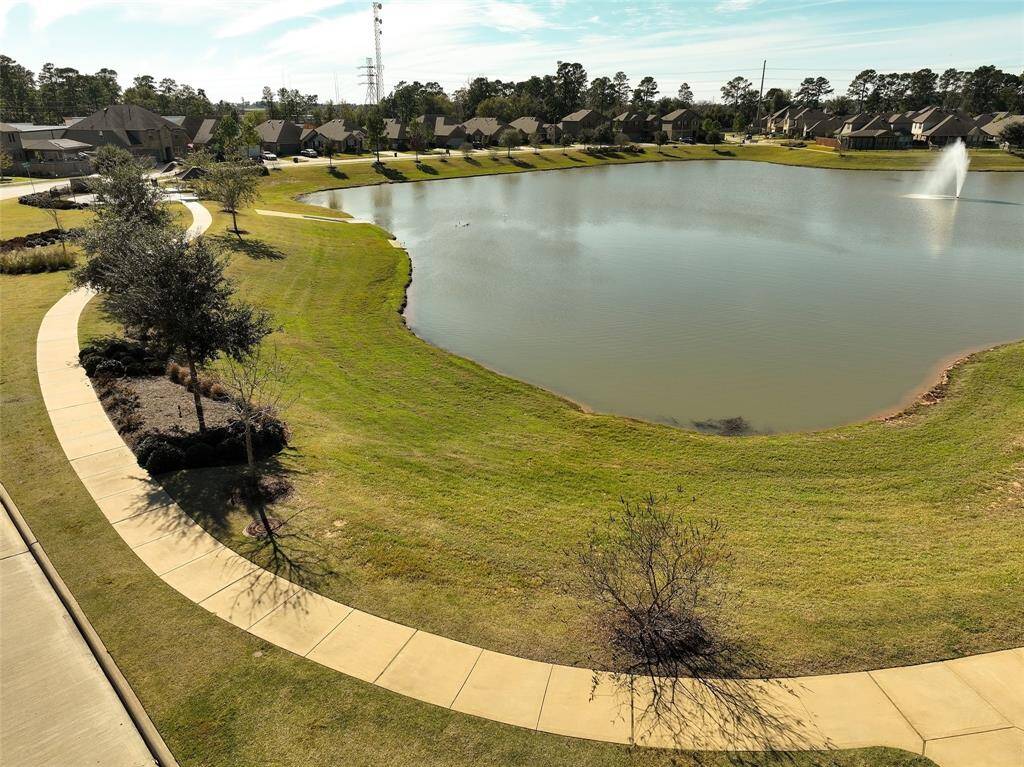 Sidewalks around the pond. Easy to get your 10000 steps in