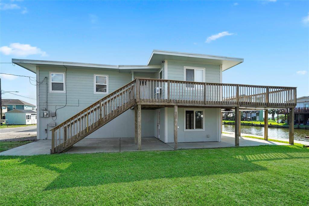 Front of Property - view 2
