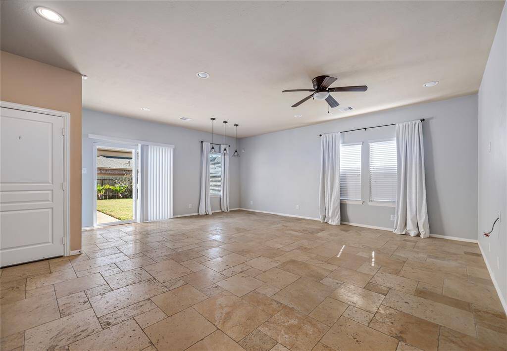 Main bathroom
