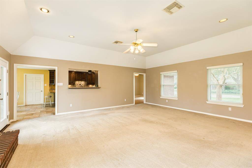 Spacious Living Area
