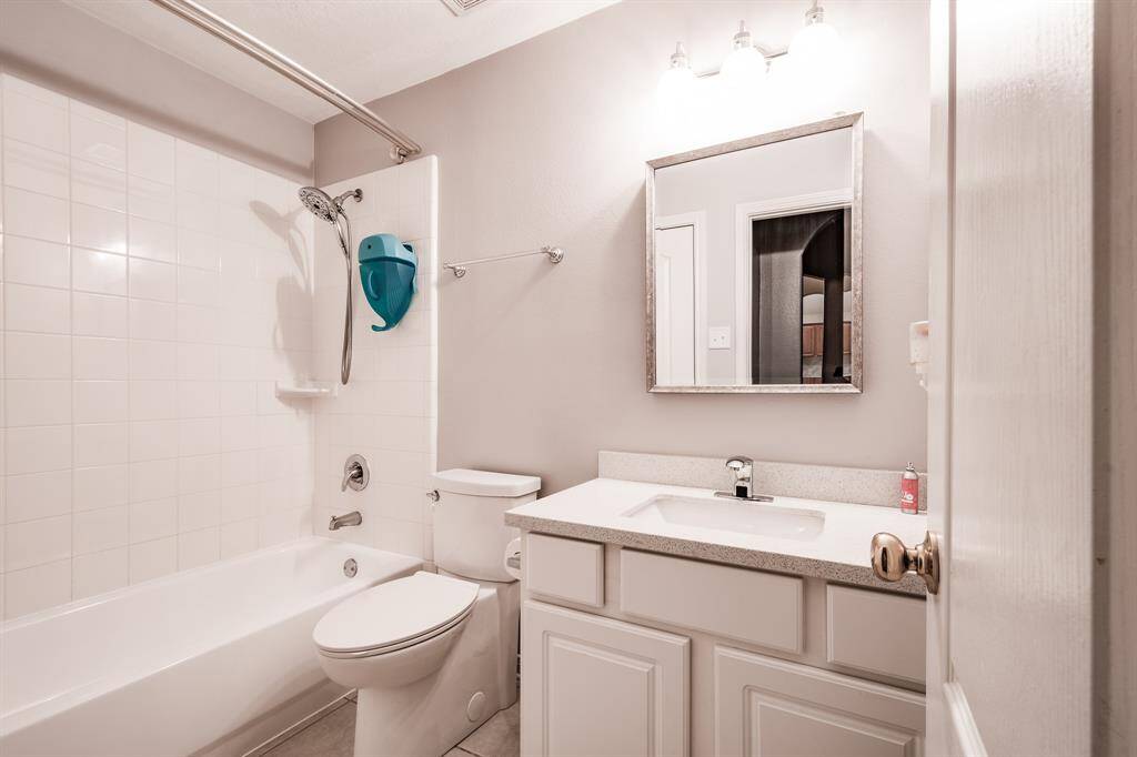 Guest bathroom