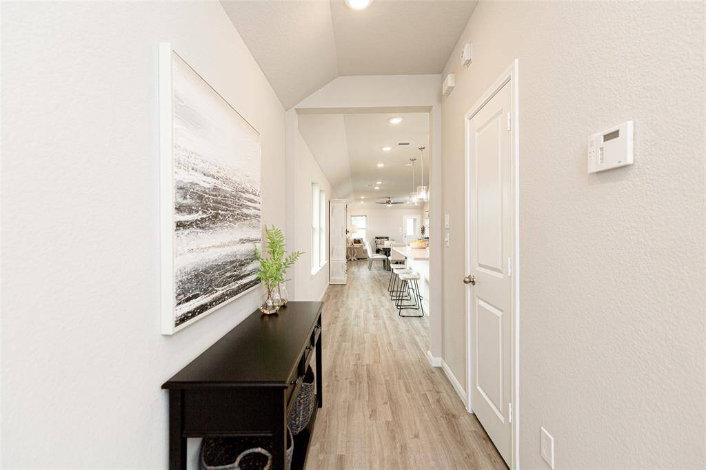 Sample photo of completed home with similar plan. As-built colors and selections may vary.