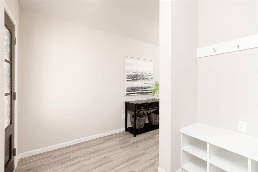 Sample photo of completed home with similar plan. As-built colors and selections may vary.