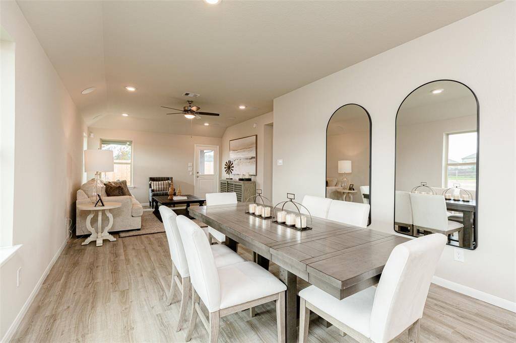 Sample photo of completed home with similar plan. As-built colors and selections may vary.