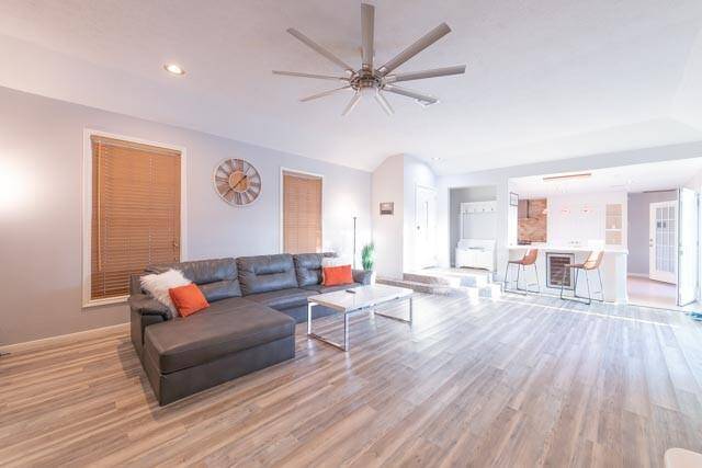 Very Spacious for hosting parties for the entire family!