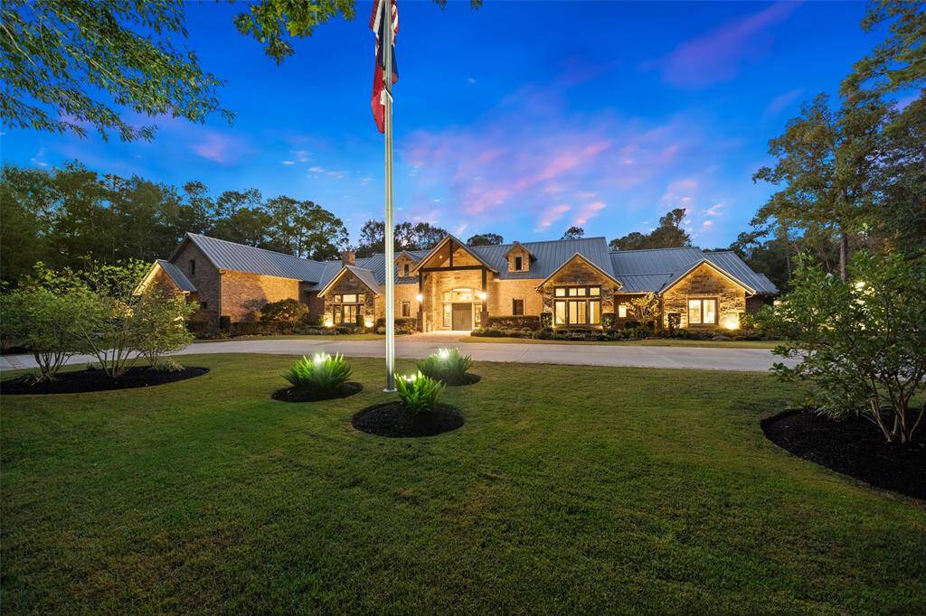 Located within the heart of the neighborhood of Northcrest Ranch, this sprawling custom built sanctuary is surrounded by natural beauty. The estate is protected by community deed restrictions and may accommodate up to 24 horses if desired!