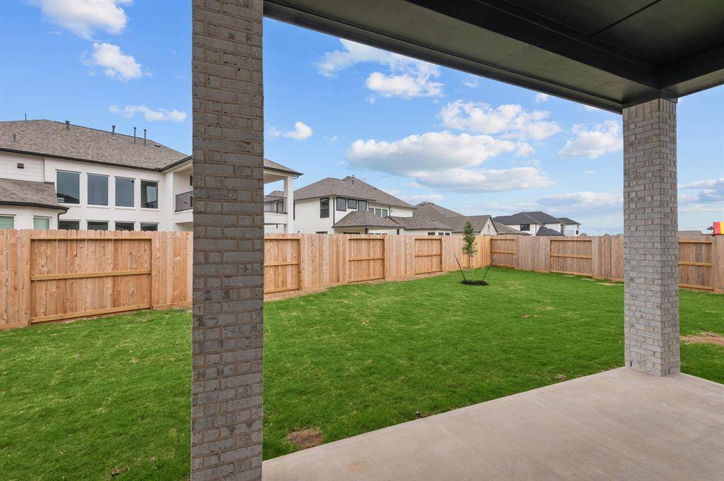 Welcome to The Harvard by David Weekley Homes. Move-In-Ready Now!