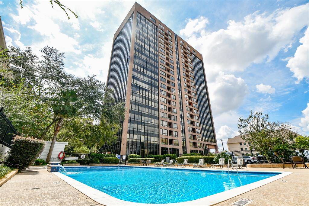 Resort living at The Oxford