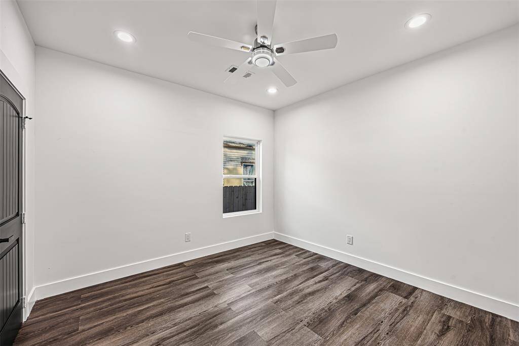 Bedroom #1