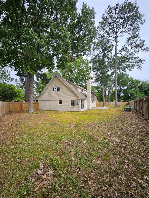 Huge yard, plenty of room for a pool and outdoor activities