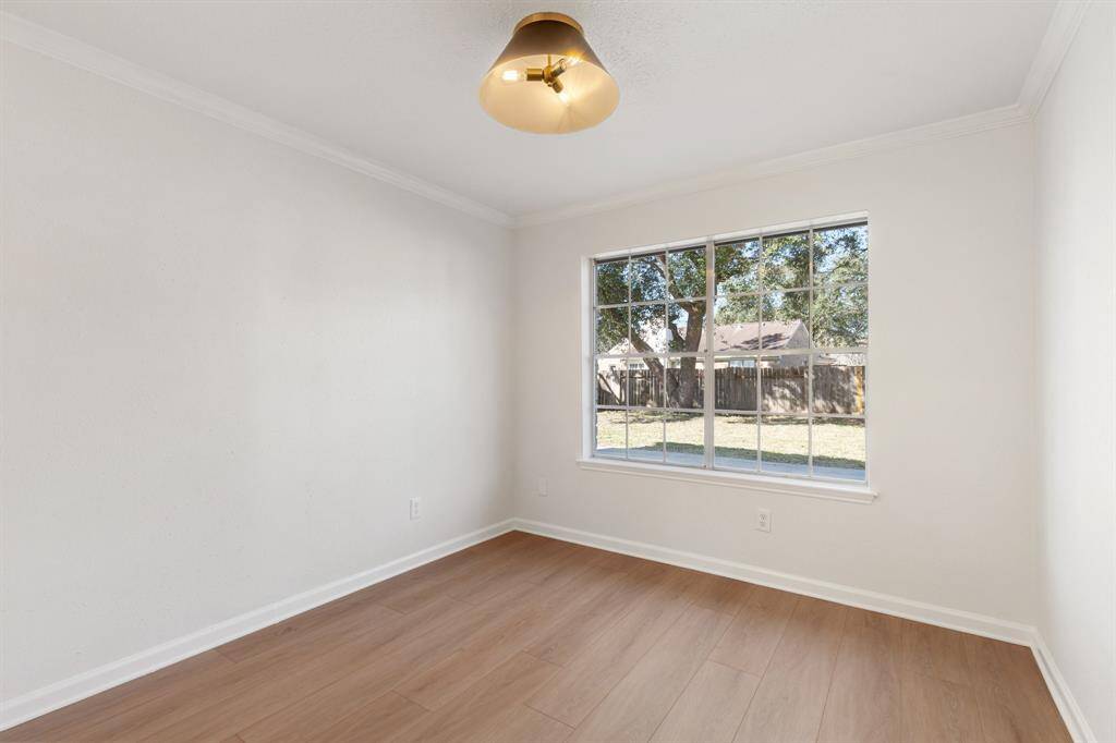 Bright room ideal for an office space.