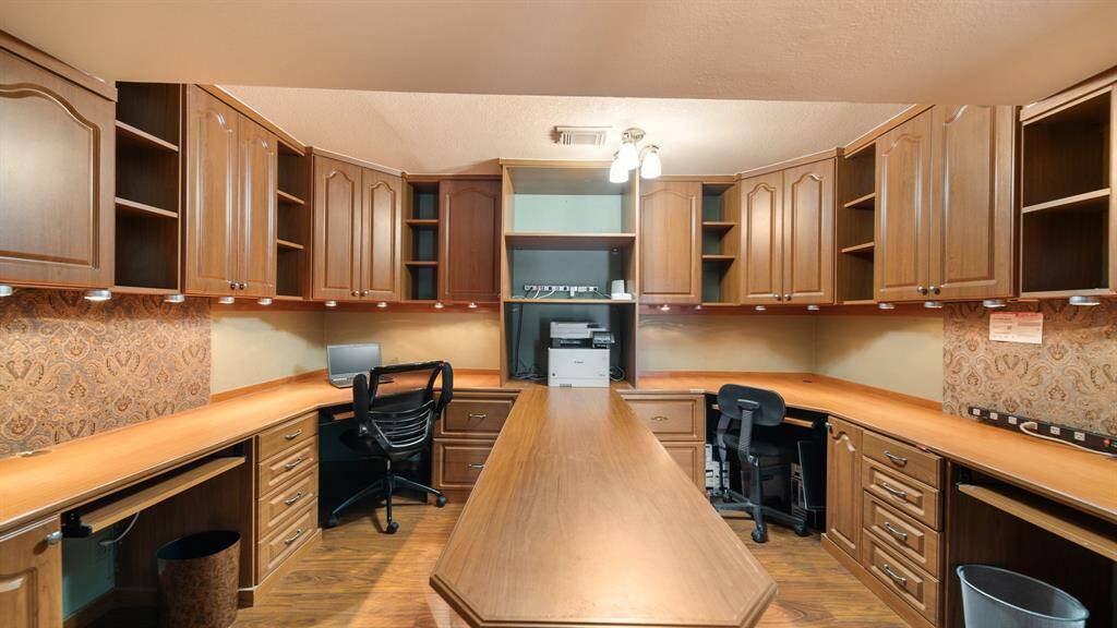 The Ideal Work-from-Home Office - So Much Storage!