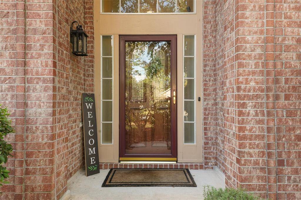 Welcoming entrance!