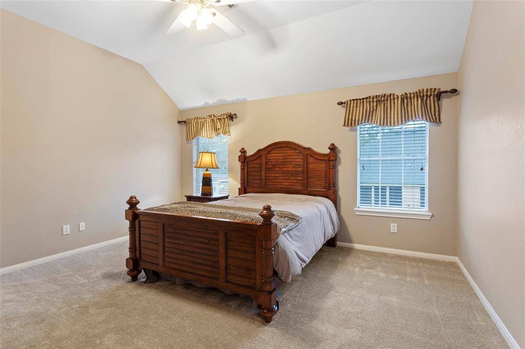 Huge bedrooms! This one has a connecting Jack n Jill bath.