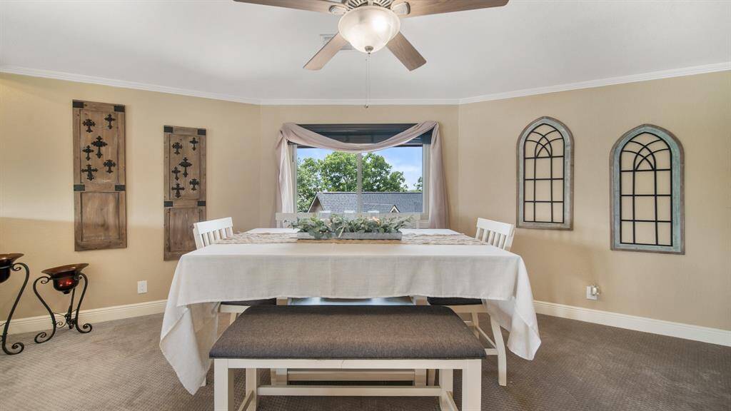 Formal Dining Room has enough space for a Large Table with lots of Seating.
