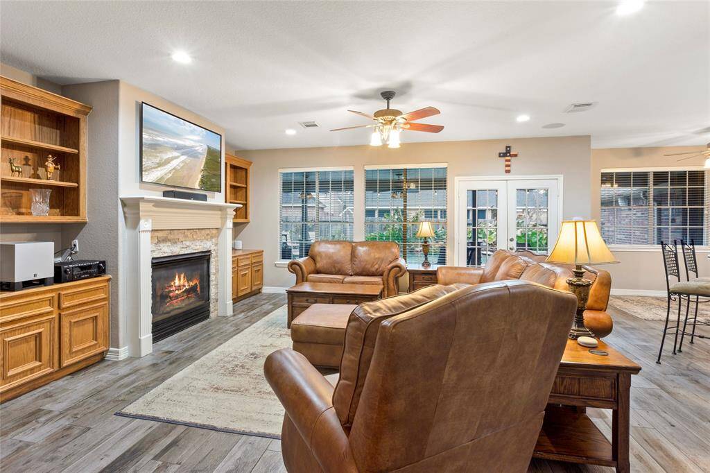 Neutral colors throughout, this home is truly move in ready.