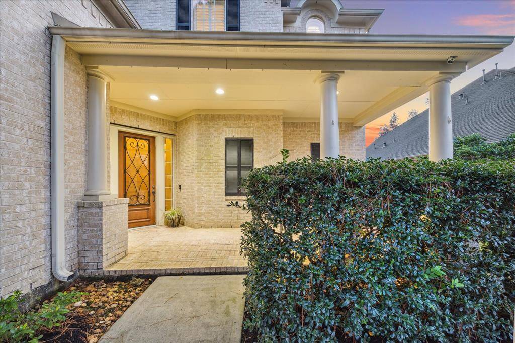 Sizable front patio that create an inviting entrance.
