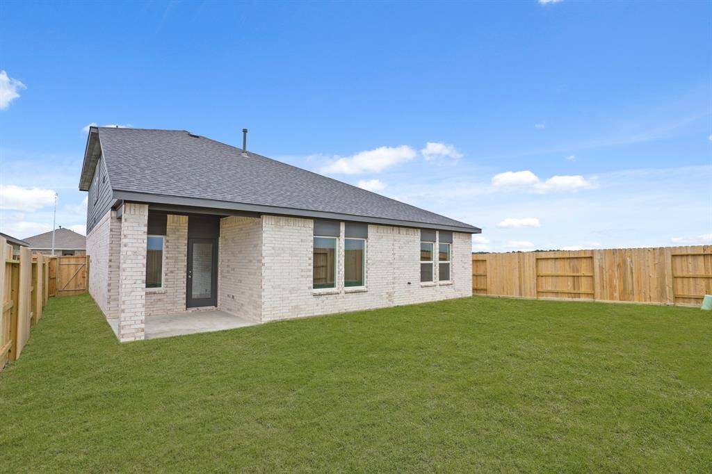 Great Covered Patio!