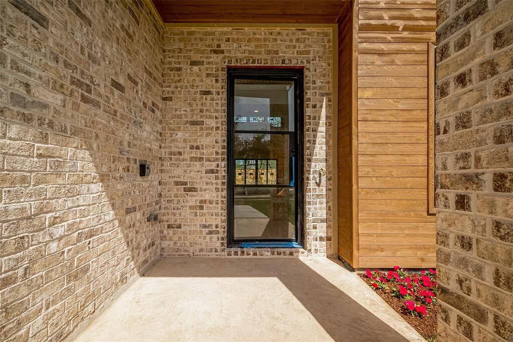 Stunning front porch showcasing exceptional architectural design. Photos as of 03/20/2025.