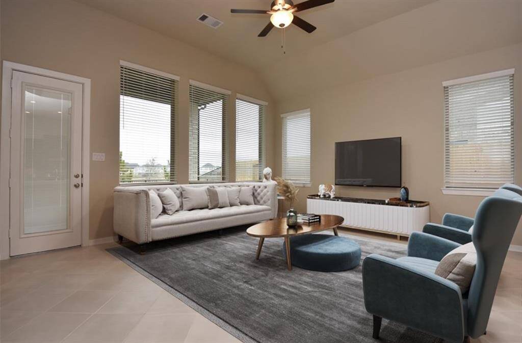 Family room looking out to the lake