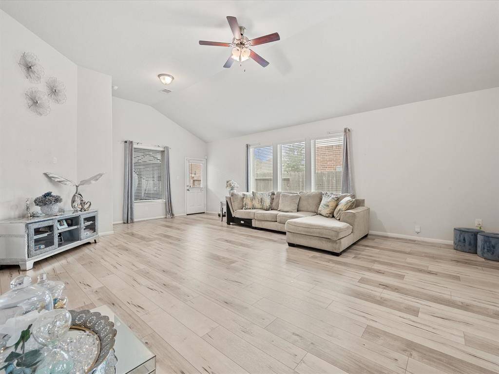 Ceiling fans throughout