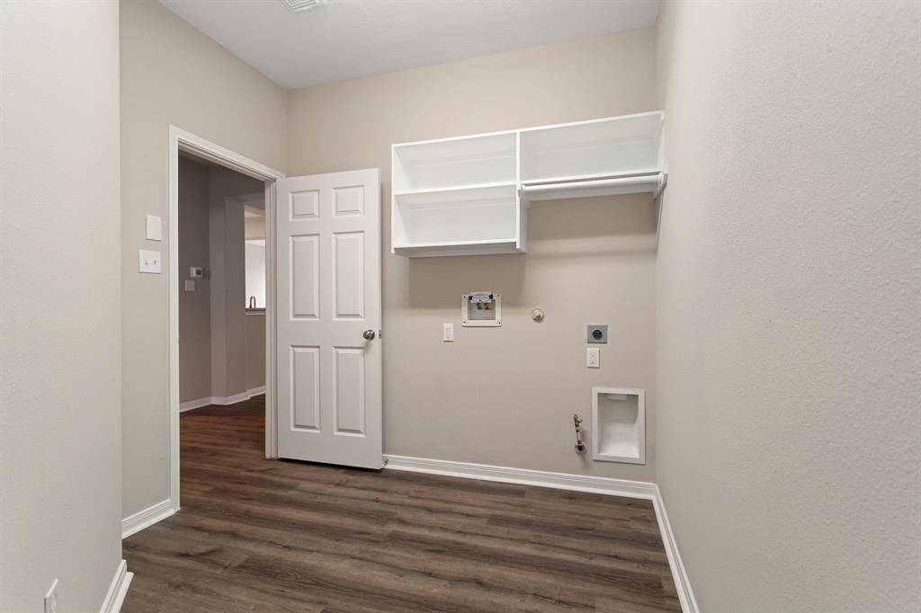 View of the utility room!
