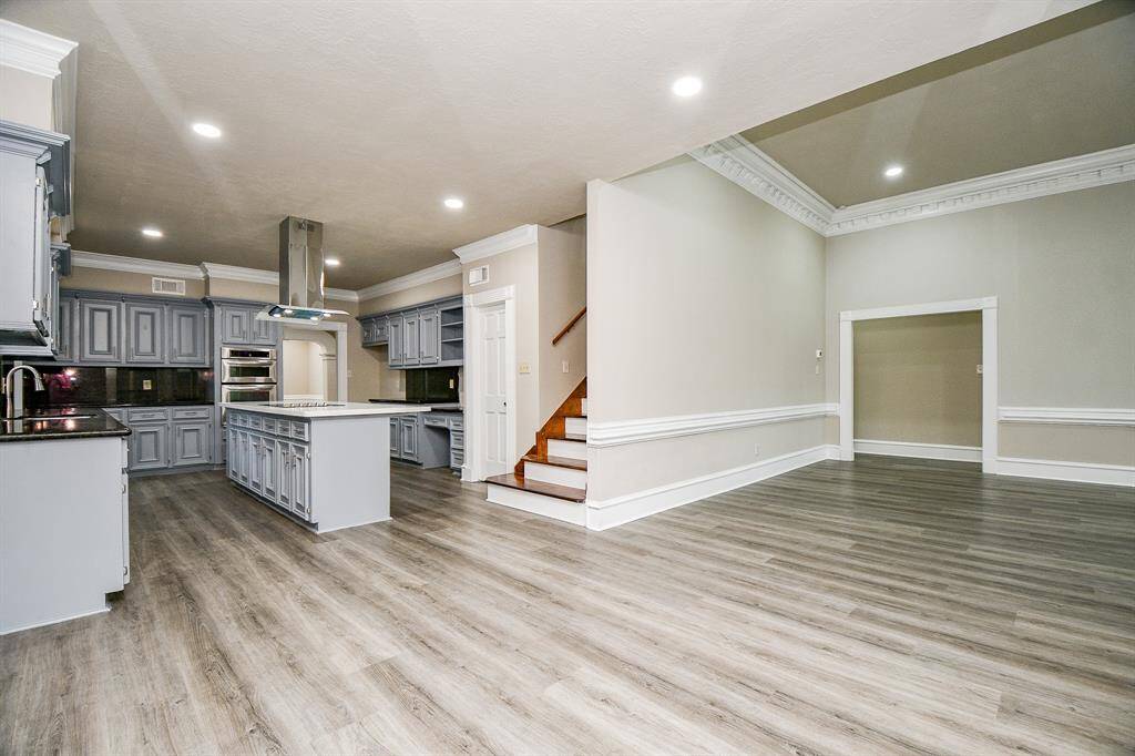 Enjoy your morning coffee right here in your breakfast room or living space overlooking your gorgeous pool & hot tub!