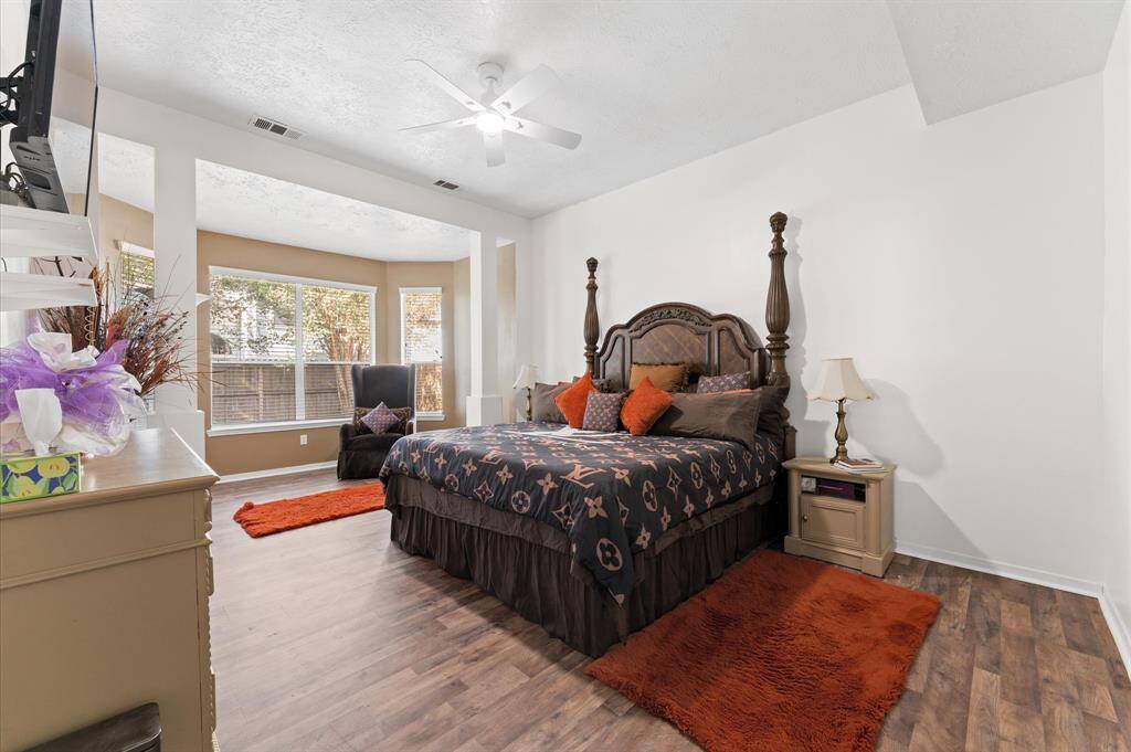 Oversized Primary Bedroom with Seating area