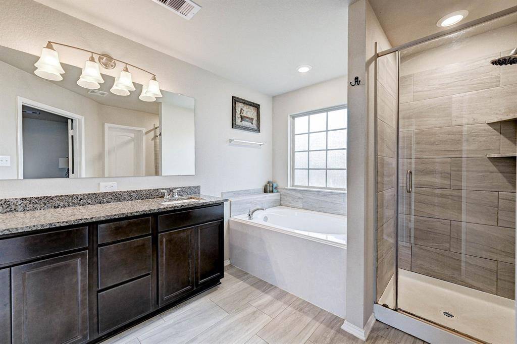 Executive Bath offers Sep tub /shower