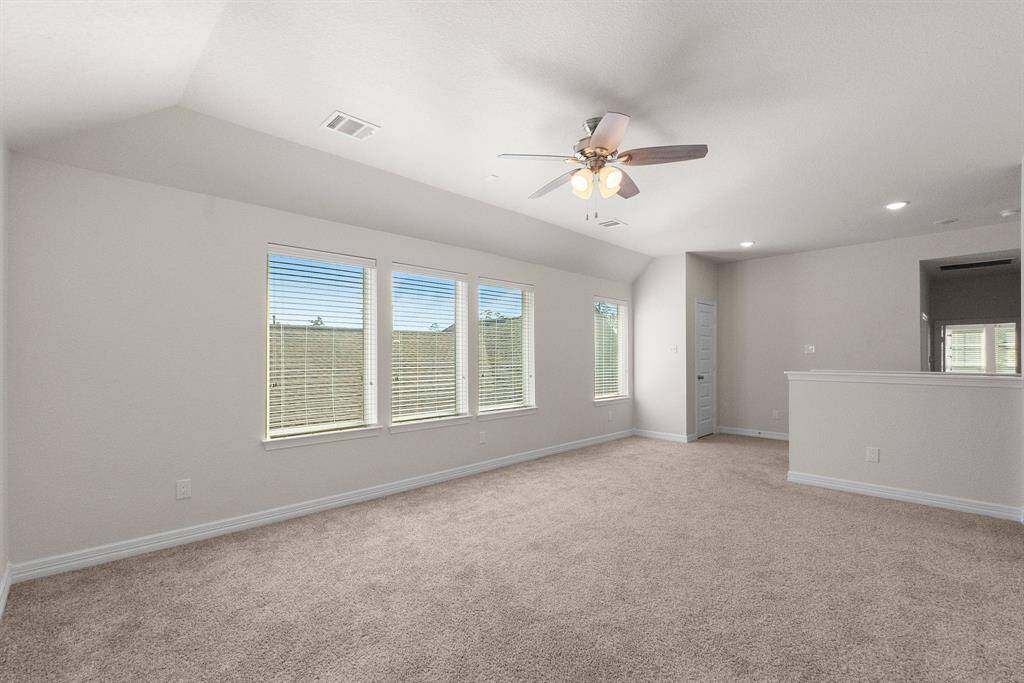 Gameroom upstairs