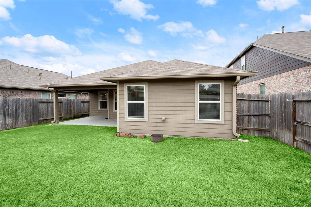 Nice covered patio with epoxy floor