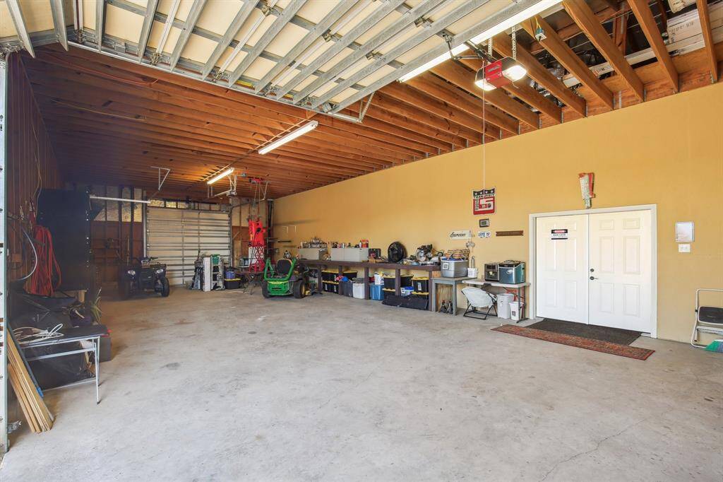5+ Car garage
