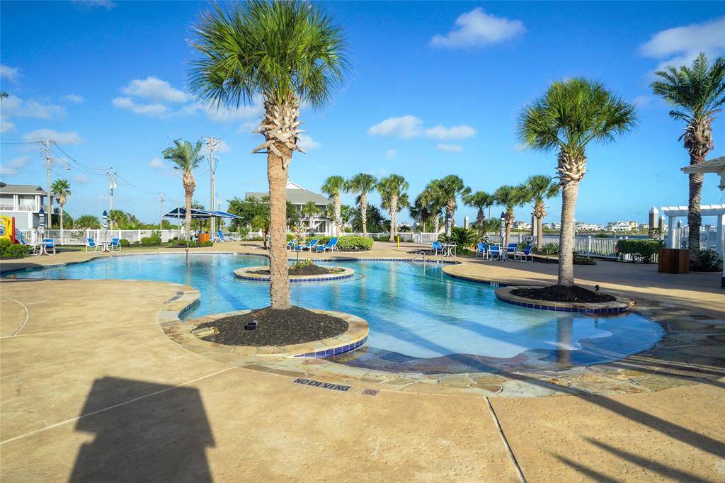 POOL - Mebership with Harborwalk's Yacht & Swim Club