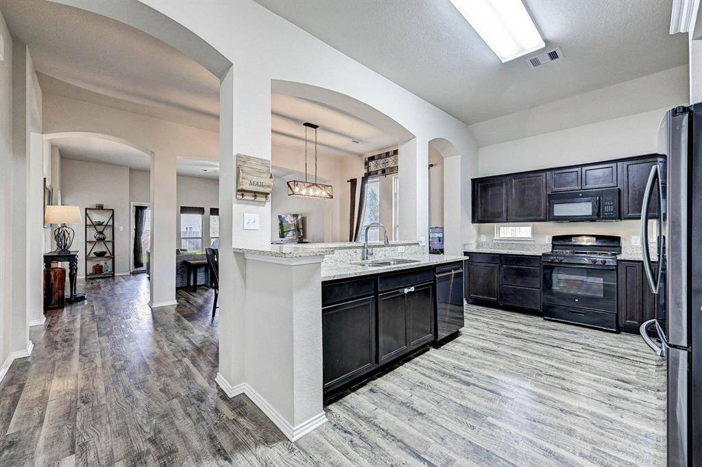 Very Open Kitchen