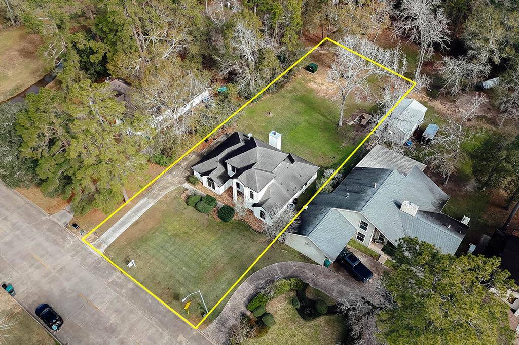 This beautiful home combines comfort and functionality with a spacious layout and modern amenities.