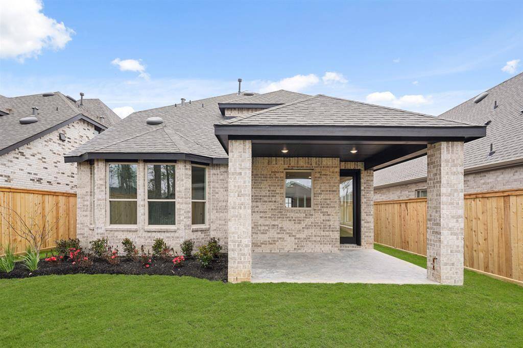 7462CattailFallsLaneELLIC022