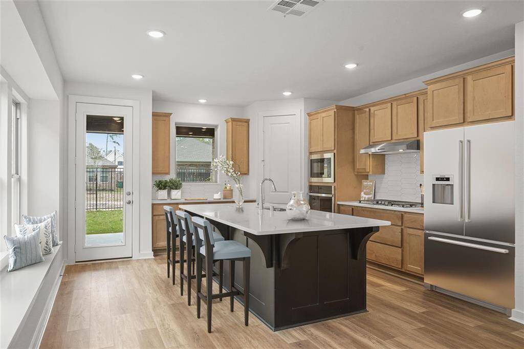 7462 Cattail Falls