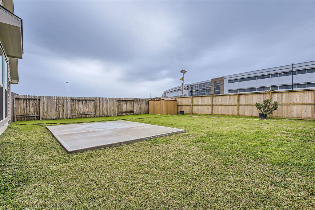 Property Image 37