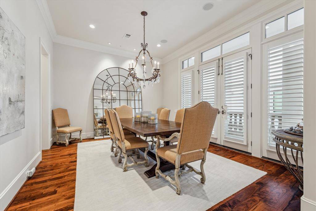 Dining room with access to North facing patio.