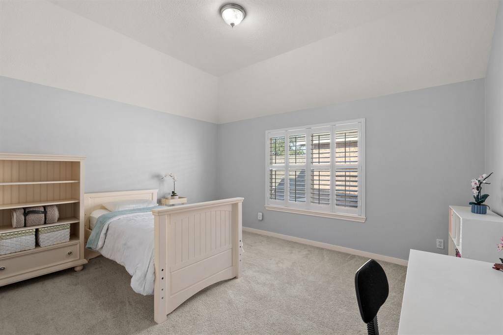 Secondary bedroom #1