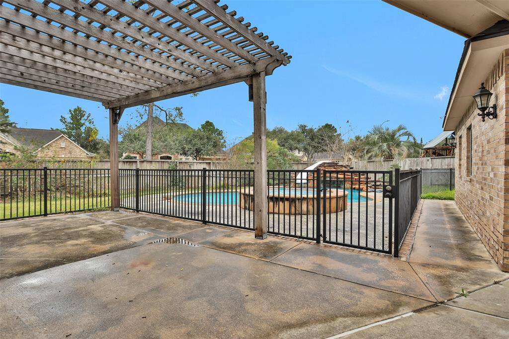 Let's have a BBQ, Birthday Party or just a great place to relax after a long day.