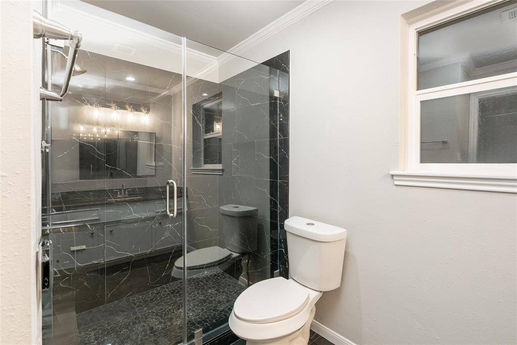 Primary Full Bath